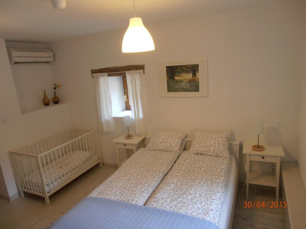 Las Navedas Santibanez de Villacarriedo Habitación foto